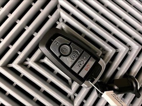 Used 2023 Ford F150 XLT w/ Equipment Group 302A High image 12