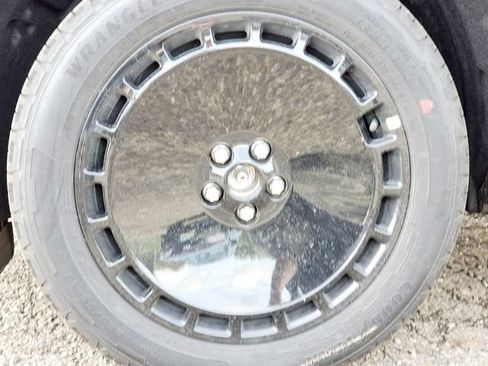 New 2025 Ford Maverick Lobo image 13