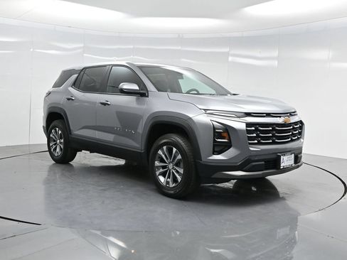 New 2026 Chevrolet Equinox LT FWD image 44