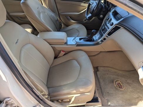 Used 2013 Cadillac CTS Luxury RWD image 16