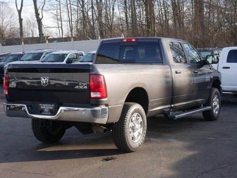 Used 2018 RAM 3500 SLT w/ Luxury Group image 10