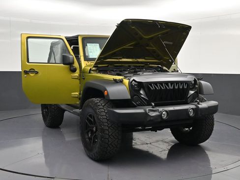 Used 2010 Jeep Wrangler Sport AWD/4WD image 31