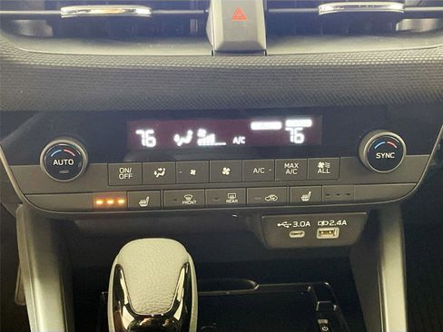 New 2026 Subaru Outback Limited image 9