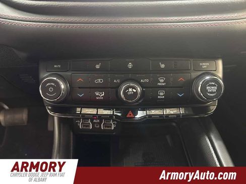 Used 2022 Dodge Durango R/T image 18