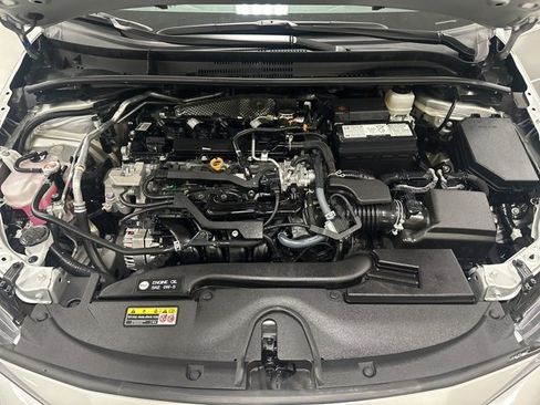 Certified 2025 Toyota Corolla SE image 27