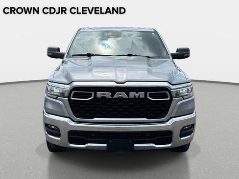 Used 2025 RAM 1500 Big Horn AWD/4WD image 9