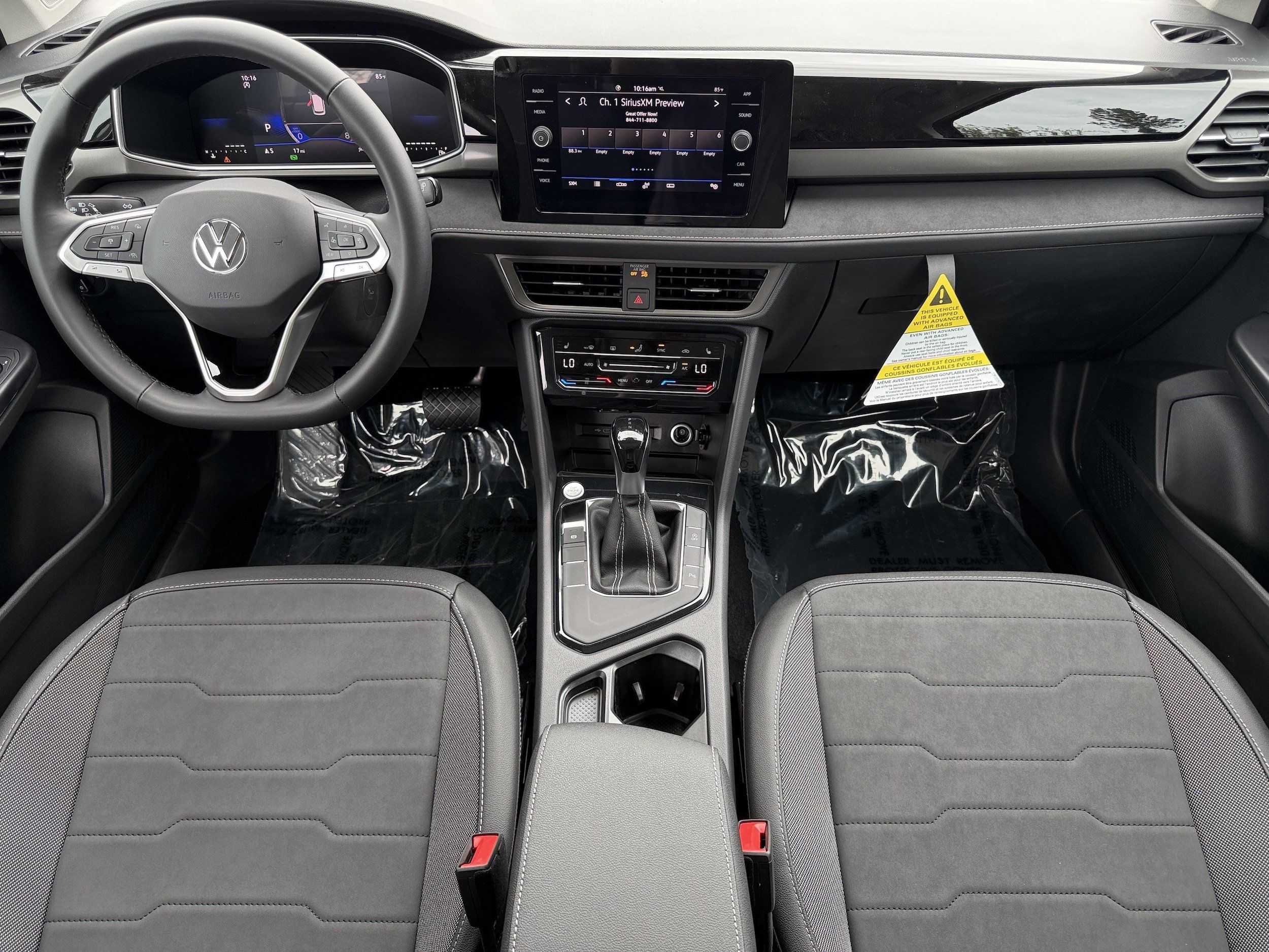 New 2026 Volkswagen Taos SE FWD image 13