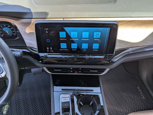 New 2026 Volkswagen Atlas SE AWD/4WD image 17