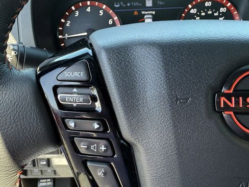 Used 2025 Nissan Frontier PRO-4X w/ Pro Premium Package AWD/4WD image 18