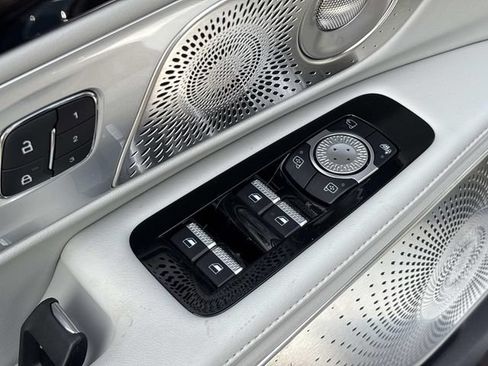 New 2026 Lincoln Nautilus Reserve AWD/4WD image 24