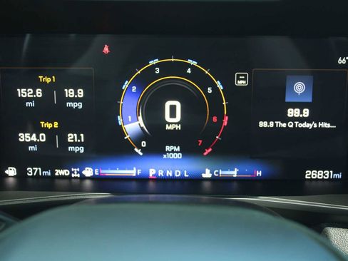 Used 2024 Chevrolet Colorado Trail Boss w/ Technology Package AWD/4WD image 13