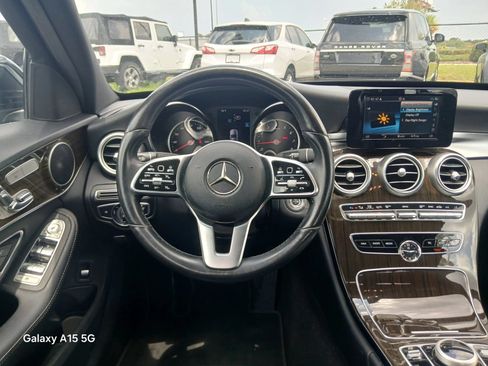 Used 2019 Mercedes-Benz C 300 4MATIC Sedan w/ Premium Package image 27