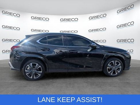 Used 2025 Lexus UX 300h FWD w/ Accessory Package (Z2) image 8