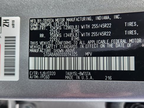 Certified 2025 Lexus TX 500h AWD image 27