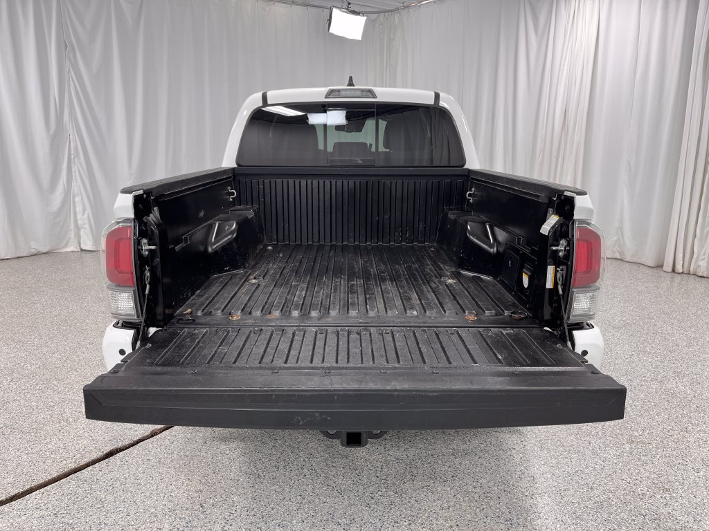 Used 2023 Toyota Tacoma TRD Sport w/ Advanced Technology Package AWD/4WD image 27