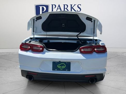 Certified 2023 Chevrolet Camaro LT RWD image 19