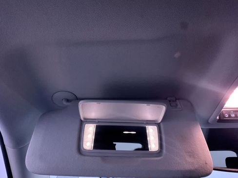 Used 2021 Chevrolet TrailBlazer LT w/ Convenience Package image 31