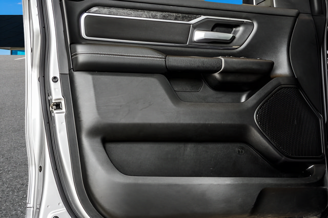 Used 2024 RAM 1500 Big Horn AWD/4WD image 31