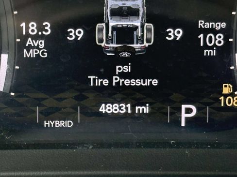 Used 2024 Jeep Wrangler Unlimited Rubicon 4xe AWD/4WD image 26