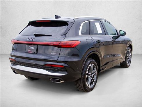 Used 2025 Audi Q5 Premium w/ Convenience Package AWD/4WD image 5
