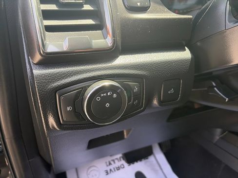 Used 2022 Ford Ranger XLT w/ Equipment Group 301A Mid AWD/4WD image 17