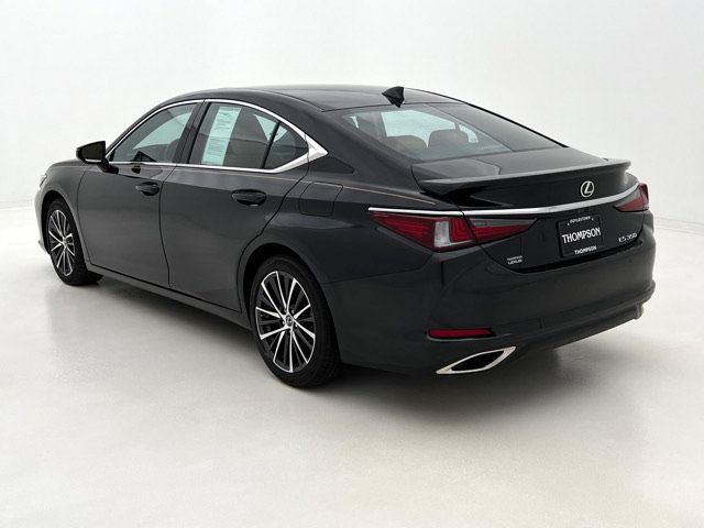 Used 2025 Lexus ES 350 w/ Premium Package FWD image 9