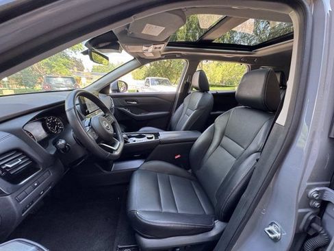 Used 2022 Nissan Rogue SL w/ SL Premium Package AWD/4WD image 8