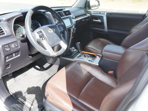 Used 2019 Toyota 4Runner Limited AWD/4WD image 37