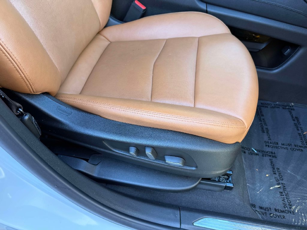 Used 2023 Cadillac XT5 Premium Luxury AWD/4WD image 15