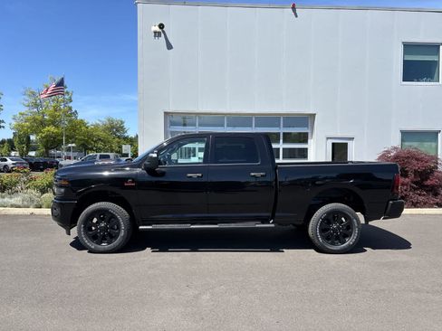 New 2026 RAM 2500 Tradesman AWD/4WD image 2