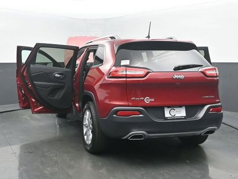 Used 2016 Jeep Cherokee Limited AWD/4WD image 54