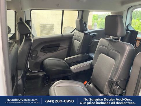 Used 2023 Ford Transit Connect XL FWD image 15