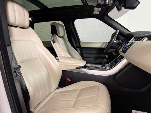 Used 2019 Land Rover Range Rover Sport HSE image 26