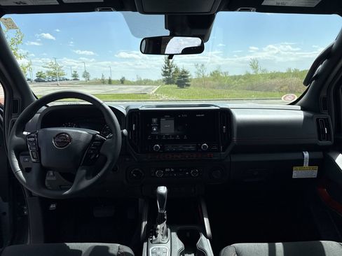 Certified 2026 Nissan Frontier PRO-4X w/ Pro-4x Convenience Package AWD/4WD image 14