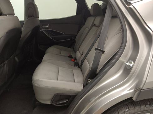 Used 2017 Hyundai Santa Fe Sport image 18