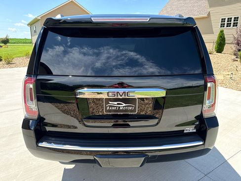 Used 2016 GMC Yukon Denali w/ Open Road Package image 4