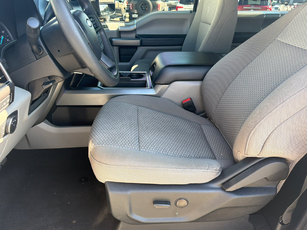 Used 2021 Ford F250 XLT w/ XLT Premium Package AWD/4WD image 9