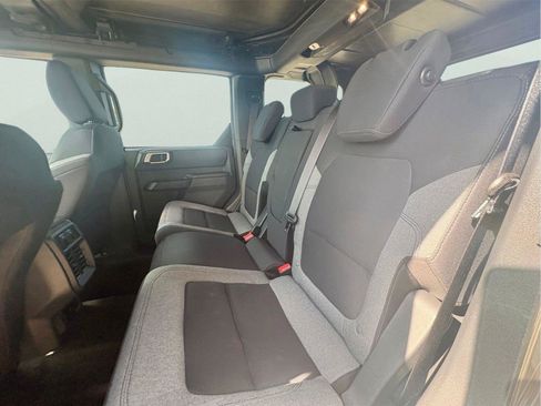 Used 2025 Ford Bronco 4-Door AWD/4WD image 11