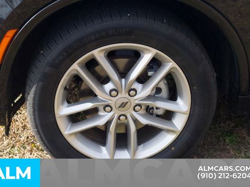 Used 2023 Dodge Durango GT image 7