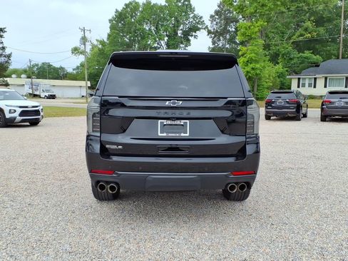 Used 2025 Chevrolet Tahoe Z71 w/ Z71 Off-Road Package AWD/4WD image 6