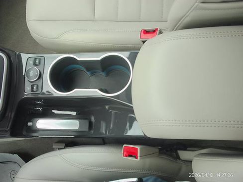 Used 2014 Ford Escape Titanium w/ Equipment Group 401A FWD image 13
