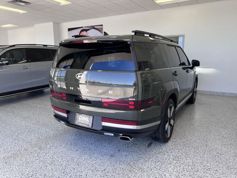 Used 2024 Hyundai Santa Fe Limited AWD/4WD image 16
