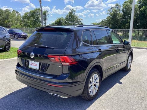 Used 2018 Volkswagen Tiguan S FWD image 7