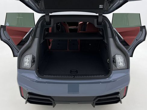 New 2026 BMW iX xDrive60 w/ M Sport Package image 7