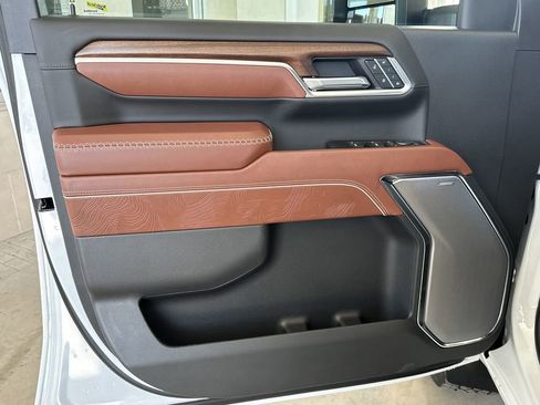 New 2026 GMC Sierra 3500 Denali Ultimate image 11