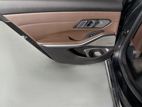 Used 2019 BMW 330i Sedan RWD image 26