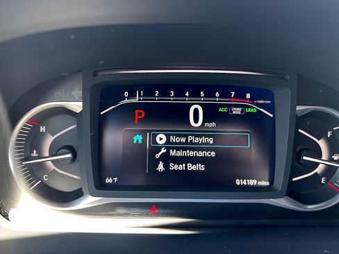 Used 2025 Honda Passport EX-L image 17