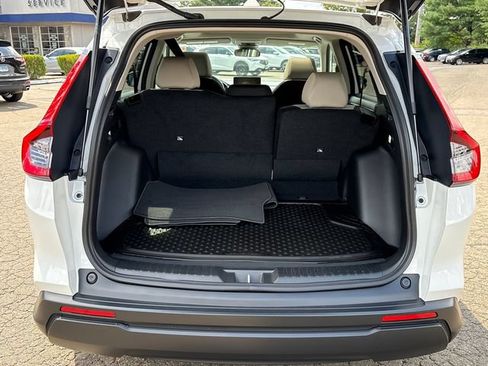 Used 2025 Honda CR-V EX image 28