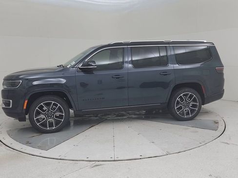 New 2025 Jeep Wagoneer Series III w/ Quick Order Package 25C Super image 8