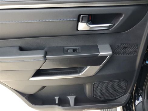 Used 2023 Toyota Sequoia Platinum image 13